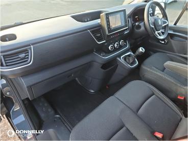 SPOTICAR Renault Trafic 2.0 Dci Blue Ll30 Extra Crew Van L2 H1 Euro 6 (s/s Used Car - Commercial Vehicle Diesel White - Dungannon - 1200584485_4