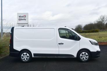 SPOTICAR Renault Trafic 2.0 Dci Blue Sl28 Business L1 H1 Euro 6 (s/s) 5dr Used Car - Commercial Vehicle Diesel White - Ballymena County Antrim - 1200588416_3