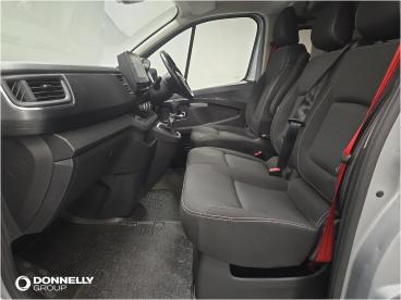 SPOTICAR Renault Trafic Dci 150 3t H1 Crew Van Red Edition Auto Used Car - Commercial Vehicle Diesel Silver - Dungannon - 1200615227_4