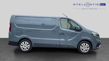 SPOTICAR Renault Trafic 2.0 Dci Blue Sl30 Extra L1 H1 Euro 6 (s/s) 5dr Used Car - Commercial Vehicle Diesel Grey - Preston - 1200615517_2
