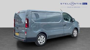 SPOTICAR Renault Trafic 2.0 Dci Blue Sl30 Extra L1 H1 Euro 6 (s/s) 5dr Used Car - Commercial Vehicle Diesel Grey - Preston - 1200615517_3