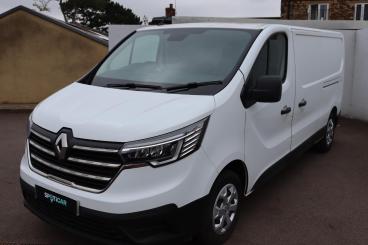 SPOTICAR Renault Trafic 2.0 Dci Blue Ll30 Advance L2 H1 Euro 6 (s/s) 5dr Used Car - Commercial Vehicle Diesel White - Wellingborough - 1200616968_3