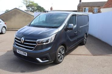 SPOTICAR Renault Trafic 2.0 Dci Blue Sl30 Extra Sport Edc L1 H1 Euro 6 (s/ Used Car - Commercial Vehicle Diesel Grey - Wellingborough - 1200619239_3