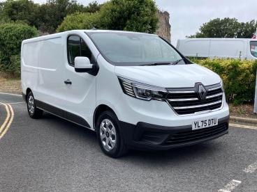 SPOTICAR Renault Trafic 2.0 Dci Blue Ll30 Advance Auto L2 H1 Euro 6 (s/s) Used Car - Commercial Vehicle Diesel  - Plymouth - 1200630105_1