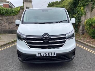 SPOTICAR Renault Trafic 2.0 Dci Blue Ll30 Advance Auto L2 H1 Euro 6 (s/s) Used Car - Commercial Vehicle Diesel  - Plymouth - 1200630105_2