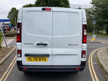 SPOTICAR Renault Trafic 2.0 Dci Blue Ll30 Advance Auto L2 H1 Euro 6 (s/s) Used Car - Commercial Vehicle Diesel  - Plymouth - 1200630105_5