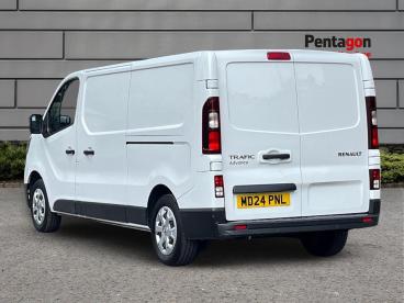 SPOTICAR Renault Trafic 2.0 Dci Blue Ll30 Advance L2 H1 Euro 6 (s/s) 5dr Used Car - Commercial Vehicle Diesel White - Lincoln - 1200632319_2