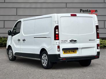 SPOTICAR Renault Trafic 2.0 Dci Blue Ll30 Advance L2 H1 Euro 6 (s/s) 5dr Used Car - Commercial Vehicle Diesel White - Lincoln - 1200632321_2