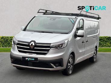 SPOTICAR Renault Trafic 2.0 Dci Blue Ll30 Sport+ L2 H1 Euro 6 (s/s) 5dr Used Car - Commercial Vehicle Diesel Grey - Dumfries - 1200640658_3