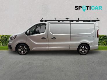 SPOTICAR Renault Trafic 2.0 Dci Blue Ll30 Sport+ L2 H1 Euro 6 (s/s) 5dr Used Car - Commercial Vehicle Diesel Grey - Dumfries - 1200640658_5