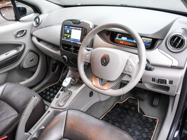 SPOTICAR Renault Zoe R90 41kwh Signature Nav Auto 5dr (battery Lease) Used Car - City Car Electric Black - Hinckley - 1200557233_3
