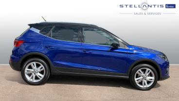 SPOTICAR Seat Arona 1.0 Tsi Fr Euro 6 (s/s) 5dr Used Car - City Car Petrol Blue - Hatfield - 1200508930_2
