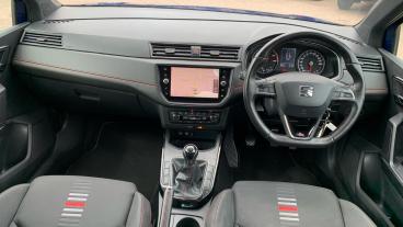 SPOTICAR Seat Arona 1.0 Tsi Fr Euro 6 (s/s) 5dr Used Car - City Car Petrol Blue - Hatfield - 1200508930_4