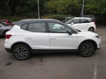 SPOTICAR Seat Arona 1.0 Tsi Xcellence Dsg Euro 6 (s/s) 5dr Used Car - City Car Petrol White - Southampton - 1200538075_2