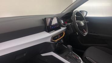 SPOTICAR Seat Arona 1.0 Tsi Se Technology Dsg Euro 6 (s/s) 5dr Used Car - City Car Petrol Blue - Coventry - 1200549137_2