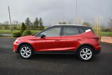 SPOTICAR Seat Arona 1.0 Tsi Fr Euro 6 (s/s) 5dr Used Car - City Car Petrol Red - Ballymena County Antrim - 1200559756_4