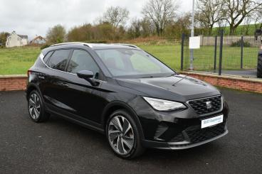 SPOTICAR Seat Arona 1.0 Tsi Fr Sport Euro 6 (s/s) 5dr Used Car - City Car Petrol Black - Ballymena County Antrim - 1200559759_1