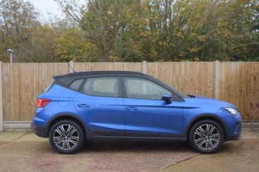 SPOTICAR Seat Arona 1.0 Tsi Evo Se Technology Euro 6 (s/s) 5dr Used Car - City Car Petrol Blue - St Leonards On Sea - 1200560405_3