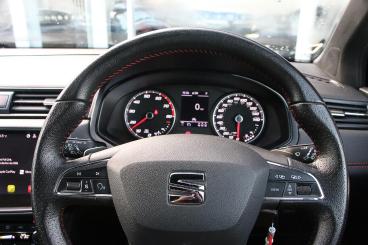 SPOTICAR Seat Arona 1.0 Tsi Fr Red Edition Dsg Euro 6 (s/s) 5dr Used Car - City Car Petrol Black - Bulkington - 1200562747_5