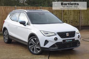 SPOTICAR Seat Arona 1.0 Tsi Fr Sport Euro 6 (s/s) 5dr Used Car - City Car Petrol White - St Leonards On Sea - 1200567537_1