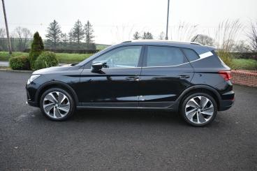 SPOTICAR Seat Arona 1.0 Tsi Fr Sport Euro 6 (s/s) 5dr Used Car - City Car Petrol Black - Ballymena County Antrim - 1200569748_4