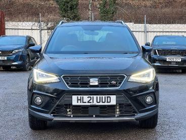 SPOTICAR Seat Arona 1.0 Tsi Fr Red Edition Euro 6 (s/s) 5dr Used Car - City Car Petrol Black - Pontypridd - 1200570998_2