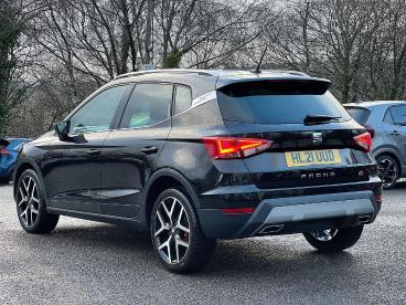 SPOTICAR Seat Arona 1.0 Tsi Fr Red Edition Euro 6 (s/s) 5dr Used Car - City Car Petrol Black - Pontypridd - 1200570998_5