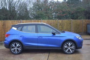SPOTICAR Seat Arona 1.0 Tsi Xperience Lux Euro 6 (s/s) 5dr Used Car - City Car Petrol Blue - St Leonards On Sea - 1200573704_3