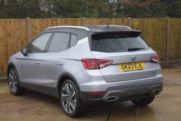 SPOTICAR Seat Arona 1.0 Tsi Fr Edition Euro 6 (s/s) 5dr Used Car - City Car Petrol Silver - St Leonards On Sea - 1200575805_4