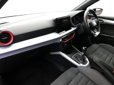 SPOTICAR Seat Arona 1.0 Tsi Fr Sport Euro 6 (s/s) 5dr Used Car - City Car Petrol Blue - Bangor - 1200575966_5