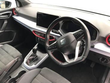 SPOTICAR Seat Arona 1.0 Tsi Fr Sport Dsg Euro 6 (s/s) 5dr Used Car - City Car Petrol White - Bangor - 1200578857_3
