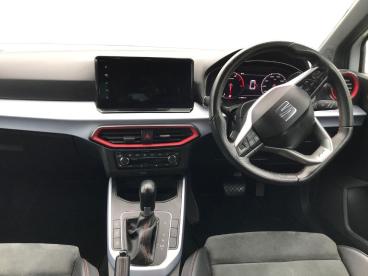 SPOTICAR Seat Arona 1.0 Tsi Fr Sport Dsg Euro 6 (s/s) 5dr Used Car - City Car Petrol White - Bangor - 1200578857_4