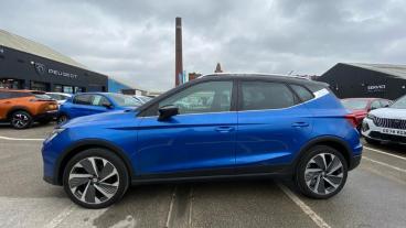 SPOTICAR Seat Arona 1.0 Tsi Fr Sport Euro 6 (s/s) 5dr Used Car - City Car Petrol Blue - Preston - 1200579551_5