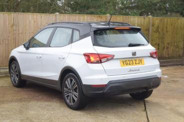 SPOTICAR Seat Arona 1.0 Tsi Se Technology Dsg Euro 6 (s/s) 5dr Used Car - City Car Petrol White - St Leonards On Sea - 1200582124_4