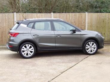 SPOTICAR Seat Arona 1.0 Tsi Xperience Dsg Euro 6 (s/s) 5dr Used Car - City Car Petrol Green - St Leonards On Sea - 1200585291_3