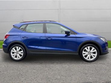 SPOTICAR Seat Arona 1.0 Tsi Se Technology Euro 6 (s/s) 5dr Used Car - City Car Petrol Blue - Worksop - 1200591643_4