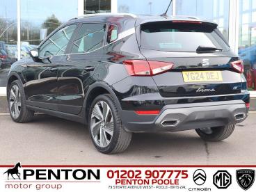 SPOTICAR Seat Arona 1.0 Tsi Fr Sport Dsg Euro 6 (s/s) 5dr Used Car - City Car Petrol Black - Poole - 1200593790_4