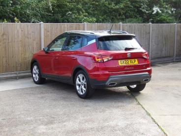 SPOTICAR Seat Arona 1.0 Tsi Fr Euro 6 (s/s) 5dr Used Car - City Car Petrol Red - St Leonards On Sea - 1200598084_5