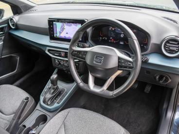 SPOTICAR Seat Arona 1.0 Tsi Xperience Dsg Euro 6 (s/s) 5dr Used Car - City Car Petrol Grey - Nuneaton - 1200604143_3