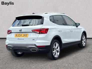 SPOTICAR Seat Arona 1.0 Tsi Fr Euro 6 (s/s) 5dr Used Car - City Car Petrol White - Hereford - 1200614871_2