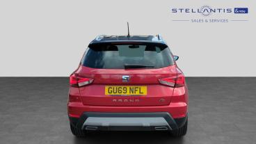 SPOTICAR Seat Arona 1.0 Tsi Fr Sport Euro 6 (s/s) 5dr Used Car - City Car Petrol Red - Crawley - 1200623689_4