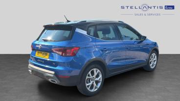 SPOTICAR Seat Arona 1.0 Tsi Fr Euro 6 (s/s) 5dr Used Car - City Car Petrol Blue - Sale - 1200628528_3