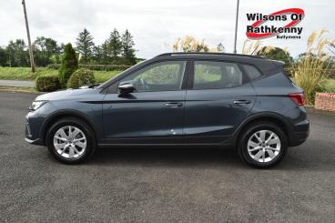 SPOTICAR Seat Arona 1.0 Tsi Se Euro 6 (s/s) 5dr Used Car - City Car Petrol Grey - Ballymena County Antrim - 1200633877_4