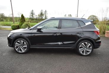 SPOTICAR Seat Arona 1.0 Tsi Fr Sport Euro 6 (s/s) 5dr Used Car - City Car Petrol Black - Ballymena County Antrim - 1200633946_5