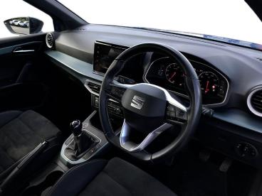 SPOTICAR Seat Arona 1.0 Tsi Xperience Lux Euro 6 (s/s) 5dr Used Car - City Car Petrol Blue - Bangor - 1200635490_3