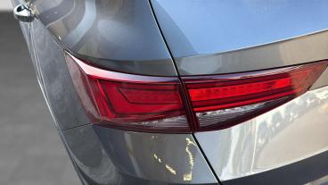 SPOTICAR Seat Ateca 1.5 Tsi Evo Fr Dsg Euro 6 (s/s) 5dr Used Car - Suv Petrol Grey - Sheffield - 1200625618_5