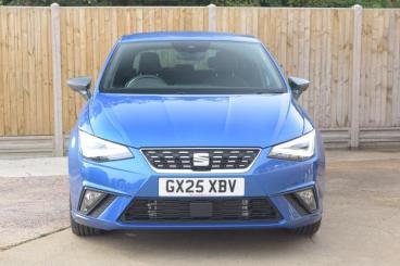 SPOTICAR Seat Ibiza 1.0 Tsi Xcellence Dsg Euro 6 (s/s) 5dr Used Car - City Car Petrol Blue - St Leonards On Sea - 1200560420_2