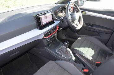 SPOTICAR Seat Ibiza 1.0 Tsi Fr Sport Euro 6 (s/s) 5dr Used Car - City Car Petrol Blue - St Leonards On Sea - 1200560426_2