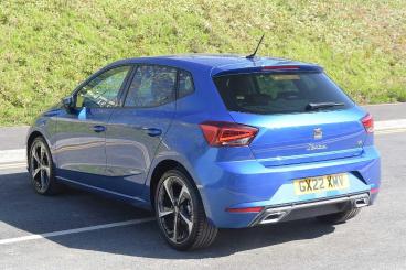 SPOTICAR Seat Ibiza 1.0 Tsi Fr Sport Euro 6 (s/s) 5dr Used Car - City Car Petrol Blue - St Leonards On Sea - 1200560426_3