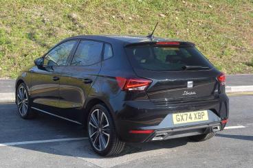 SPOTICAR Seat Ibiza 1.0 Tsi Anniversary Limited Edition Euro 6 (s/s) 5 Used Car - City Car Petrol Black - St Leonards On Sea - 1200560427_3